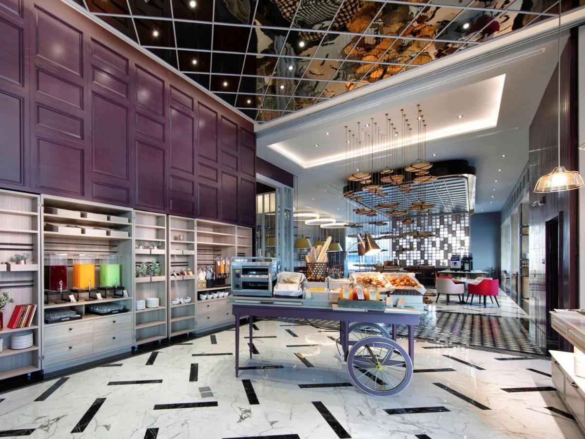 Mercure Bangkok Sukhumvit 24 外观 照片